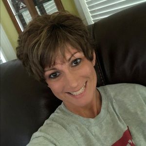 Meet your Posher, Kendra